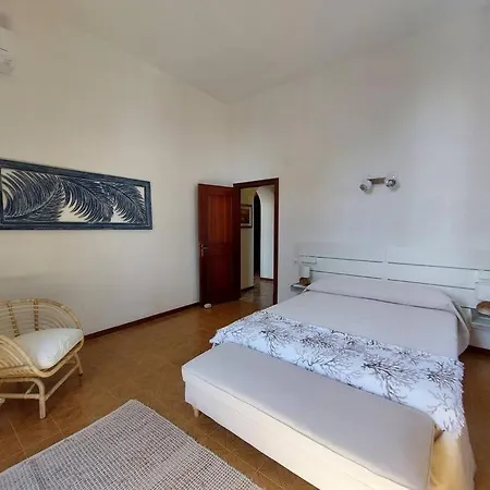 La Vista Apartment