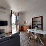 La Vista *